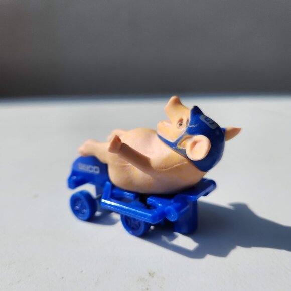 Not Sold In Stores Geico Maxwell Pig Street Luge Wheee! Figure Pull Back Car - Picture 5 of 12